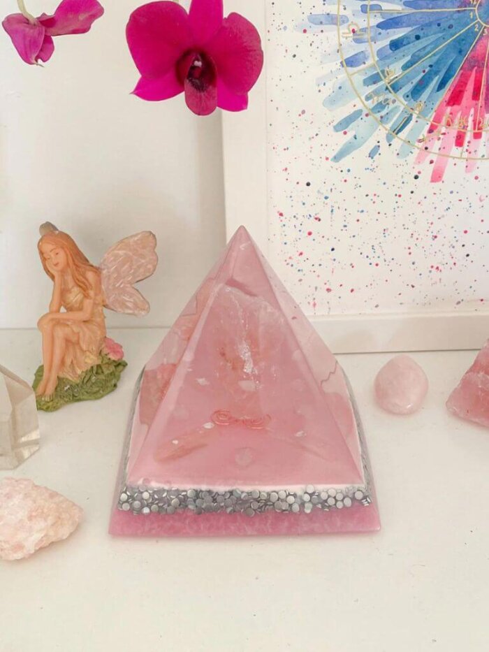 Orgonite Média Quartzo Rosa - Amor Próprio - M2