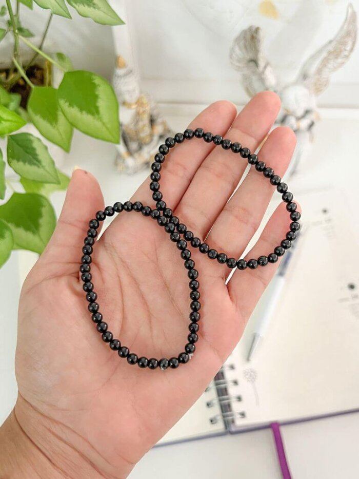 Pulseira Turmalina Negra Bolinha 4mm - Proteção