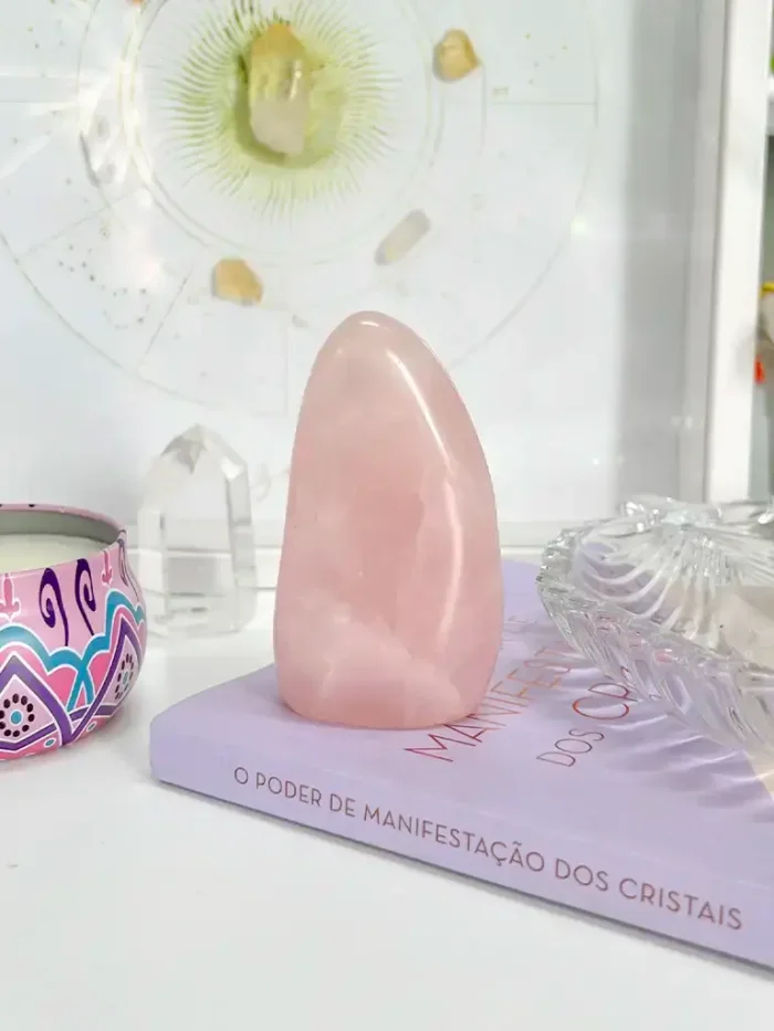 Quartzo Rosa Gota Polido para Decoração