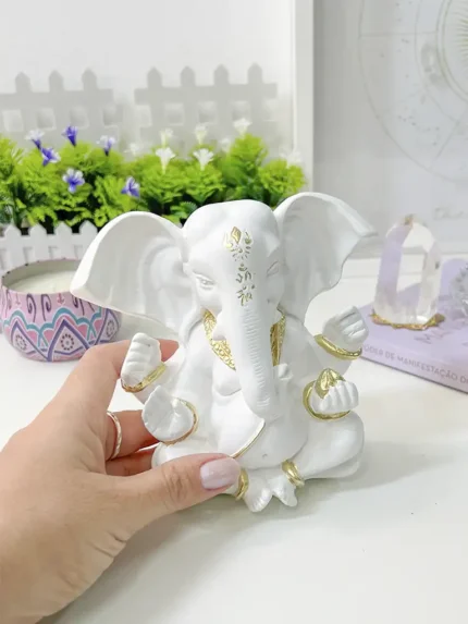 Ganesha branco de gesso