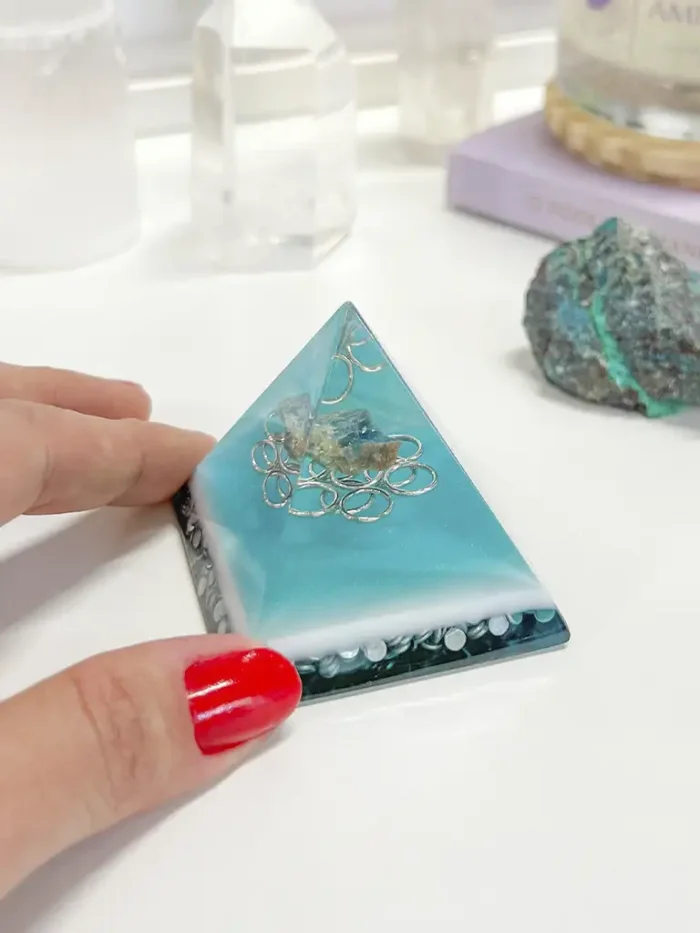 Mini Orgonite Apatita - Aumento Percepção Mental